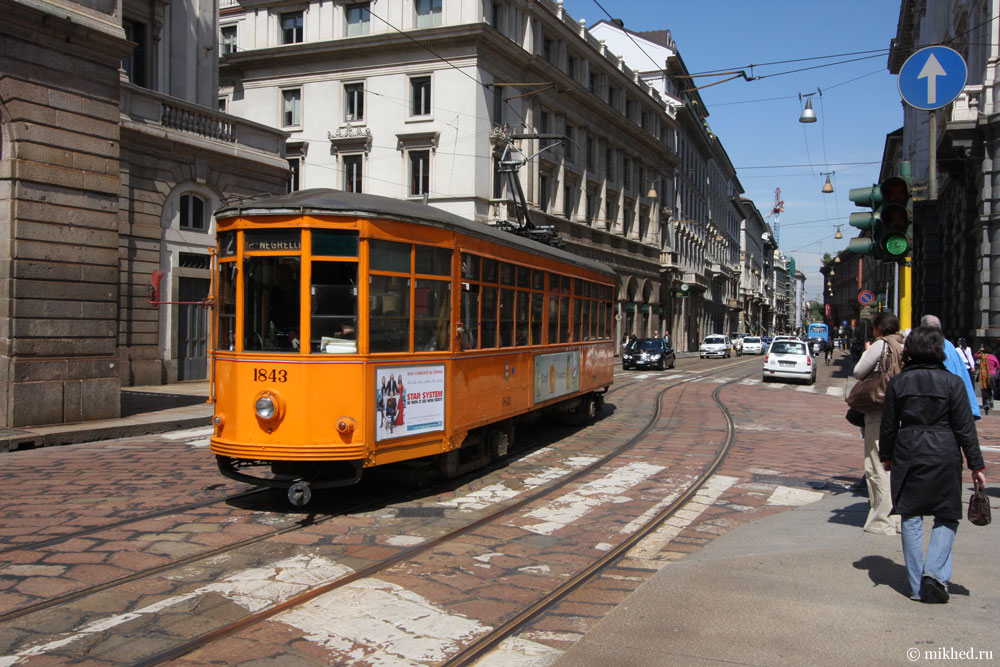 Старий трамвай у Мілані