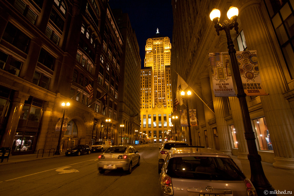 Вулиця Чикаго вночі