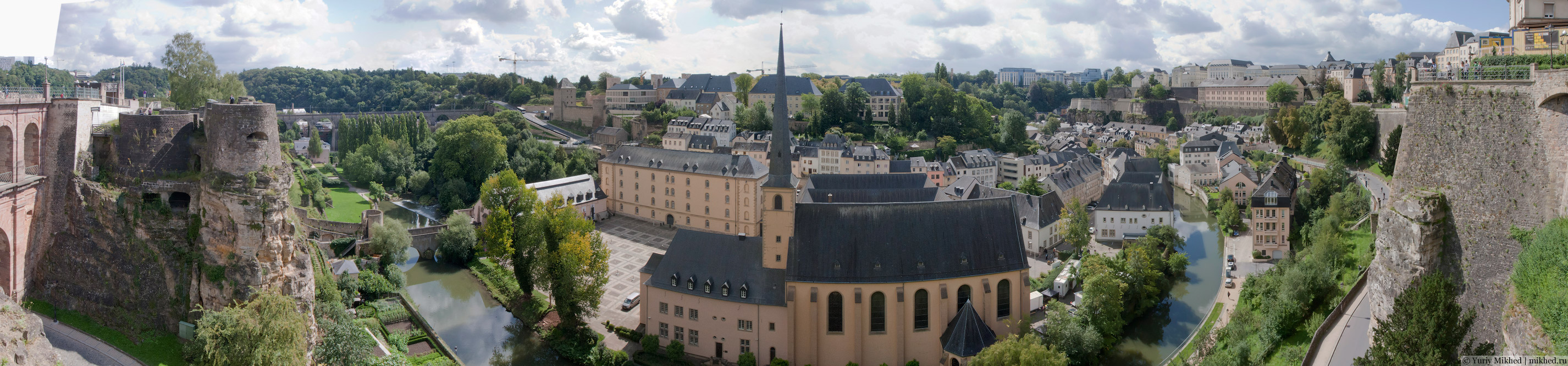Панорама исторической части Люксембурга
