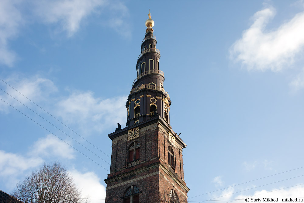 Вежа церкви