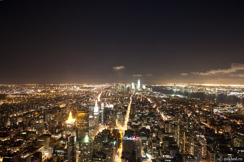 Нью-Йорк уночі з висоти