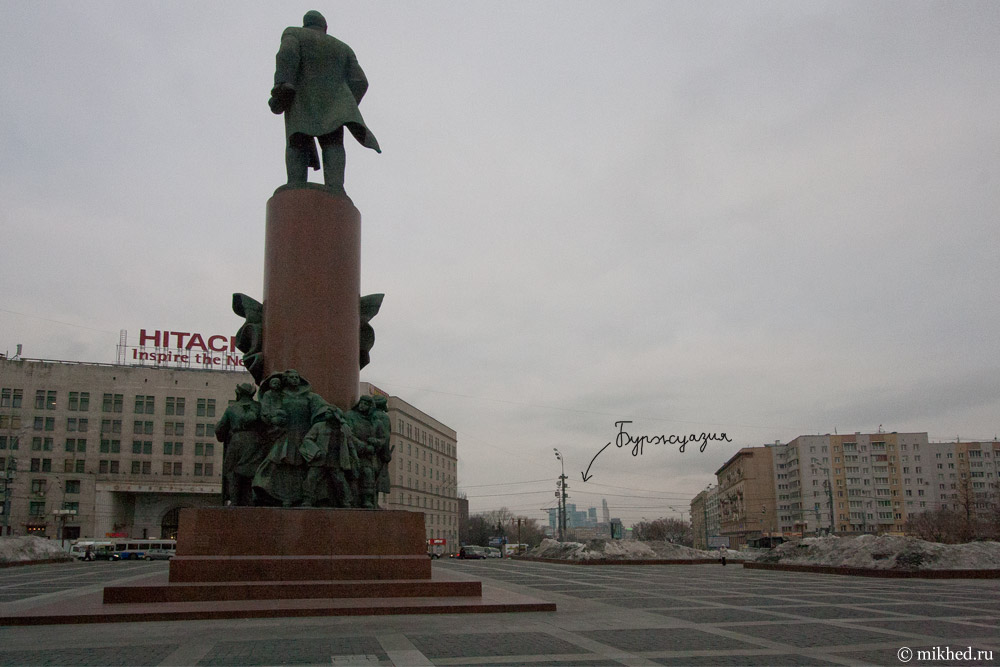 Ленин и Москва-Сити
