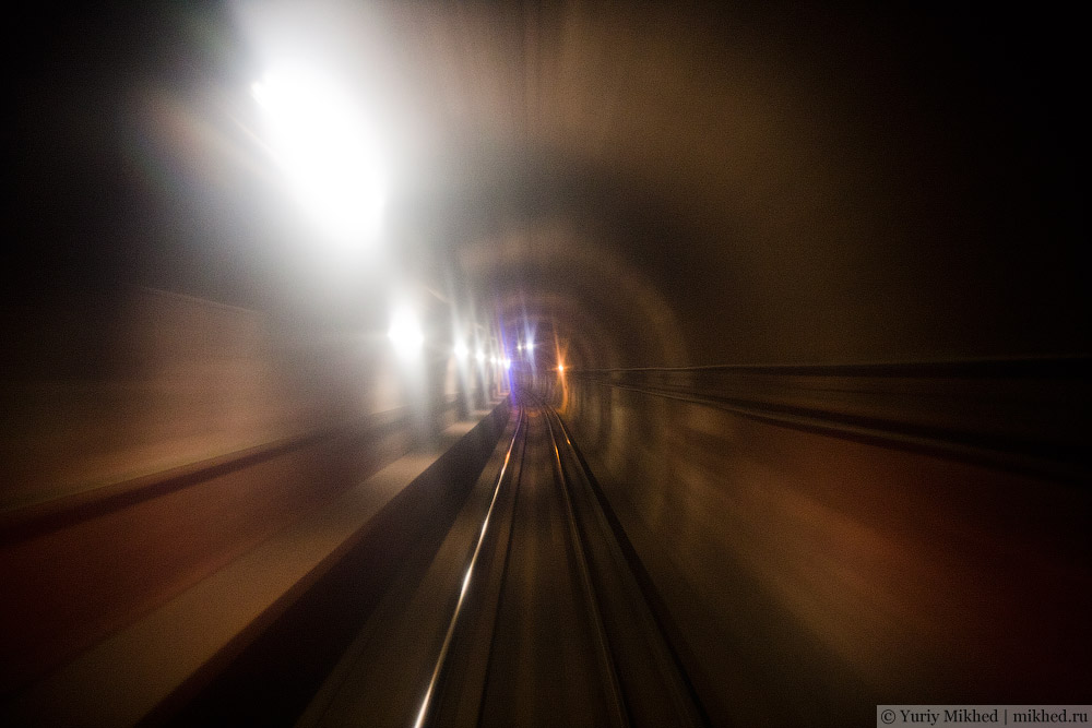 Тунель метро