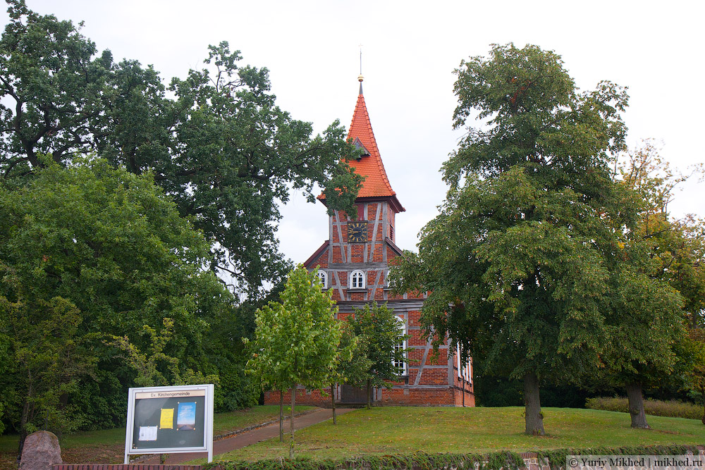 Немецкая деревенская церковь