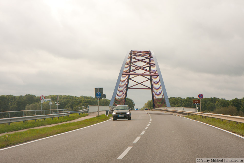 Мост через Эльбу