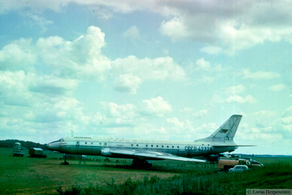 Ту-104 СССР-42328